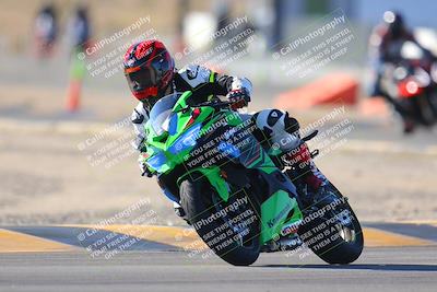 media/Dec-10-2023-SoCal Trackdays (Sun) [[0ce70f5433]]/Turn 2 (10am)/